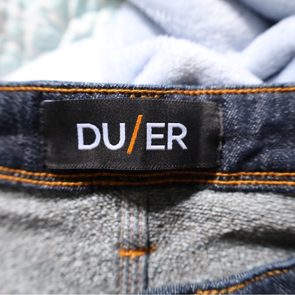 DU/ER Performance Denim Relaxed Taper - Heritage Rinse Mens 36x32 - Picture 9 of 11
